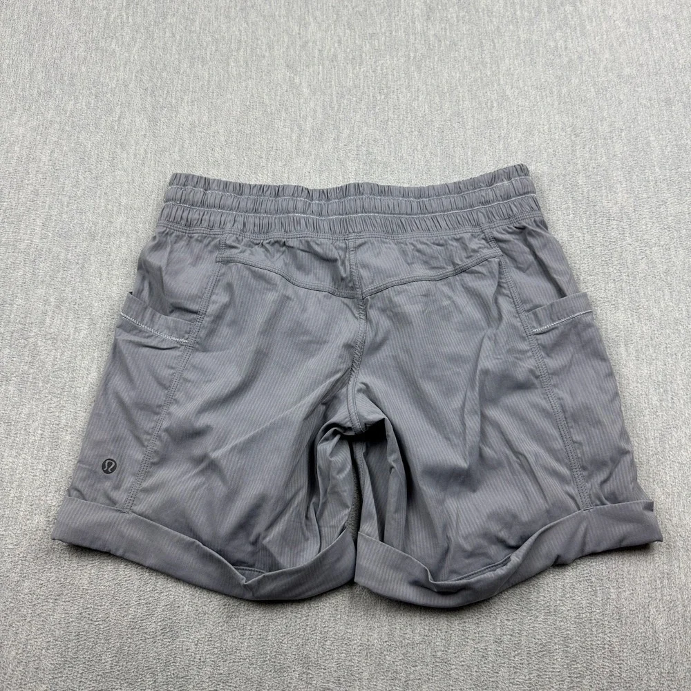 Lululemon Shorts Womens 4 Gray Dance Studio Cuffed Athletic Unlined Training Gym